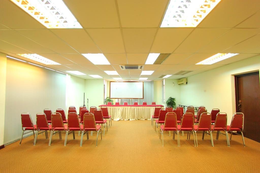 Grandpa Hotel Port Dickson Bagian luar foto