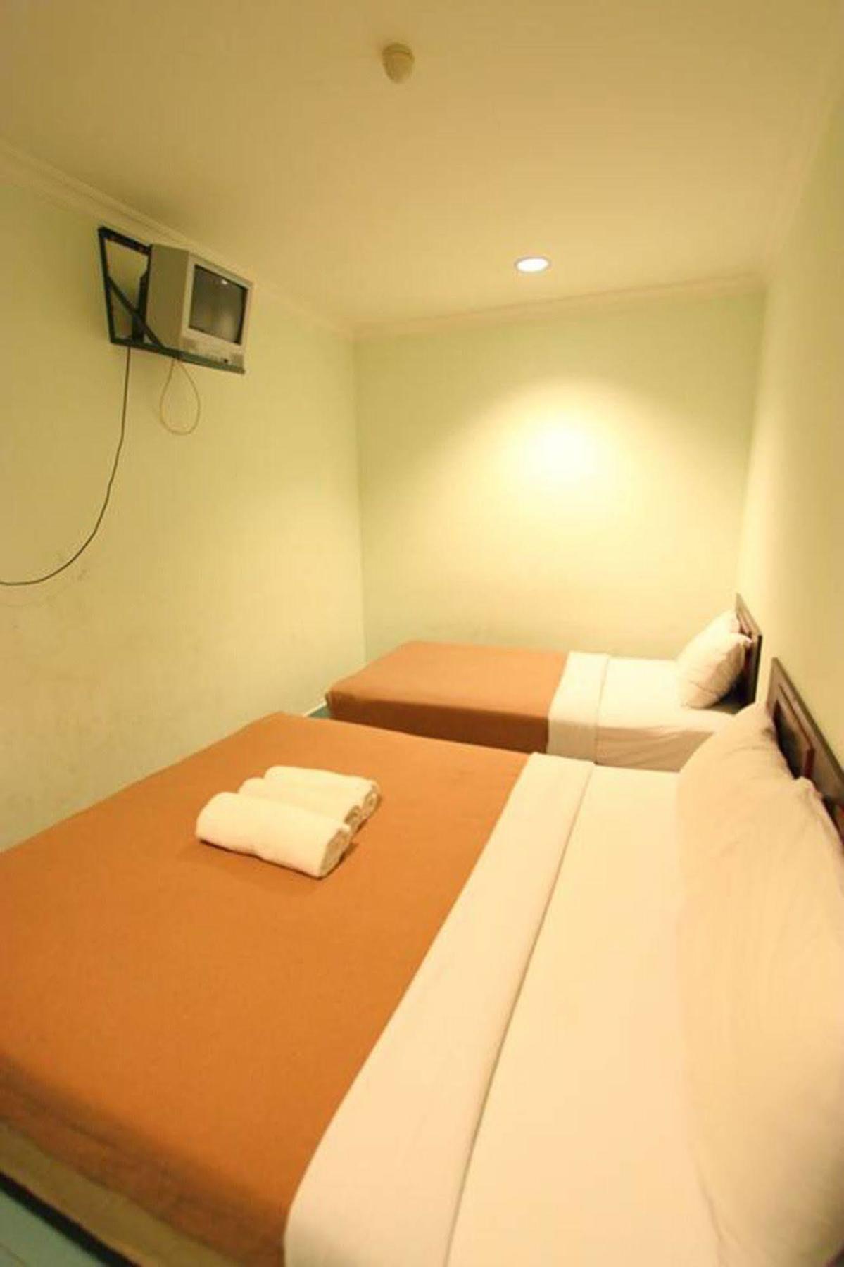 Grandpa Hotel Port Dickson Bagian luar foto