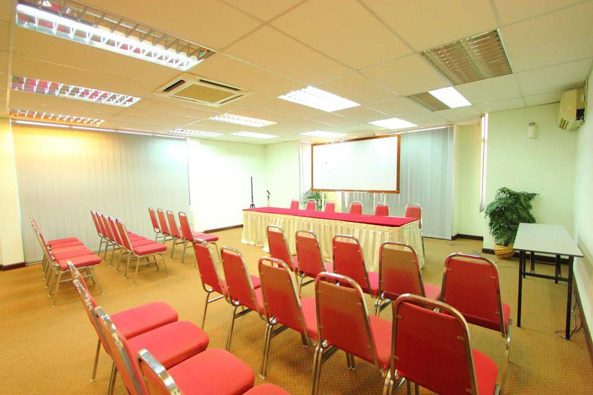 Grandpa Hotel Port Dickson Bagian luar foto