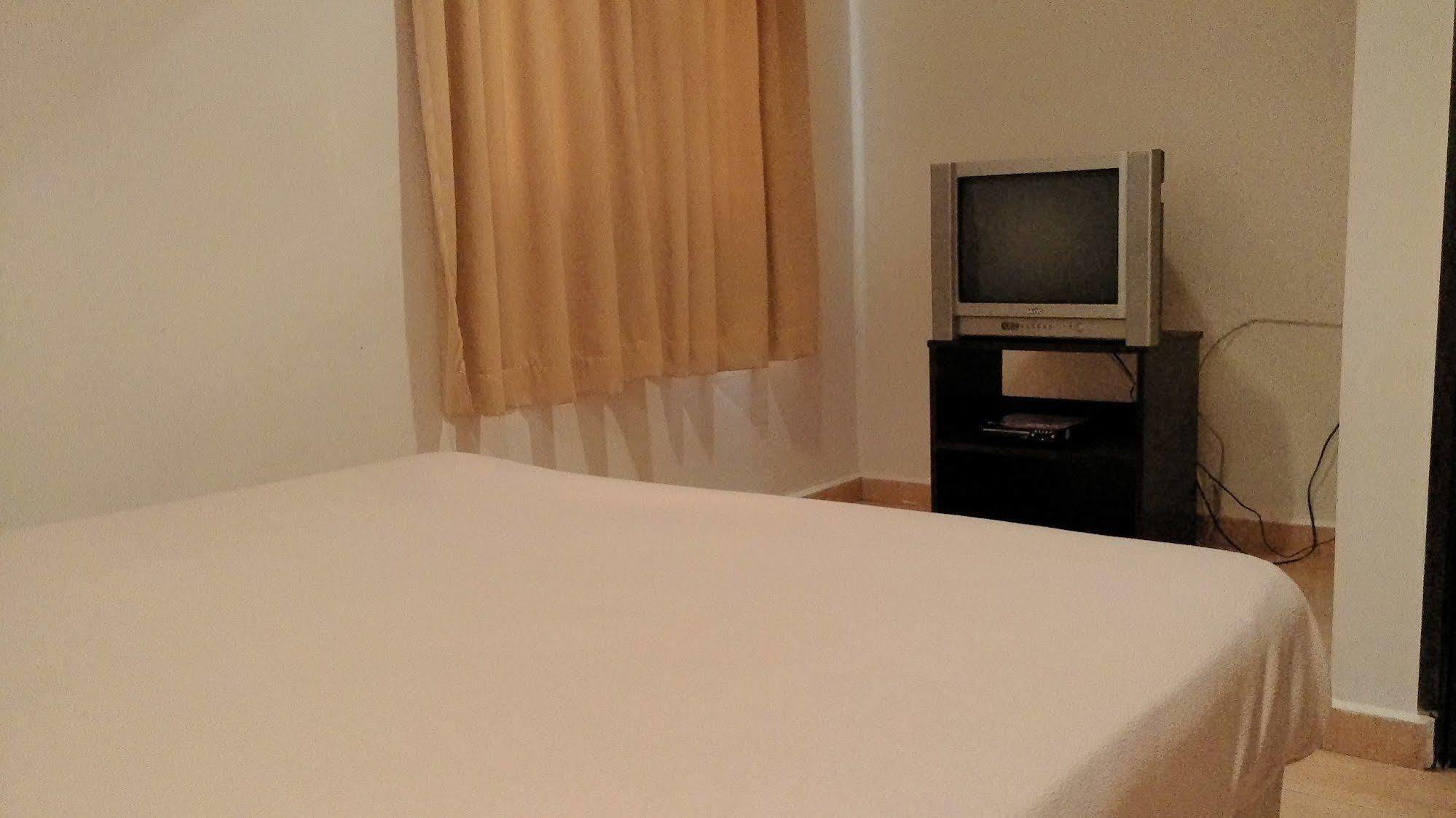 Grandpa Hotel Port Dickson Bagian luar foto