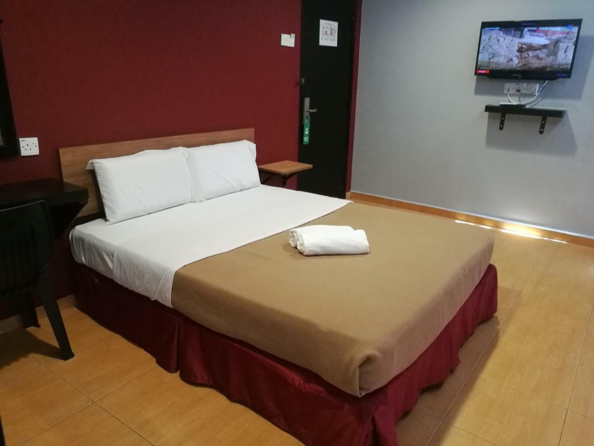 Grandpa Hotel Port Dickson Bagian luar foto